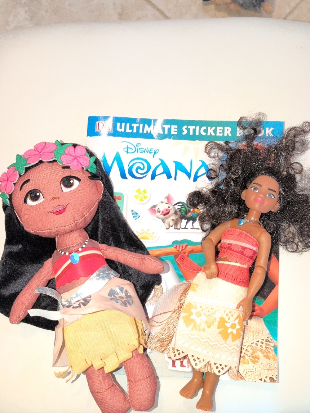 2 Disney Moana Dolls